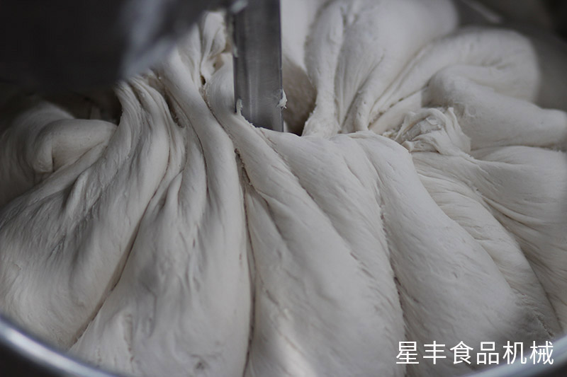 河南洛阳市和面机工厂代理定制大型商用和面机